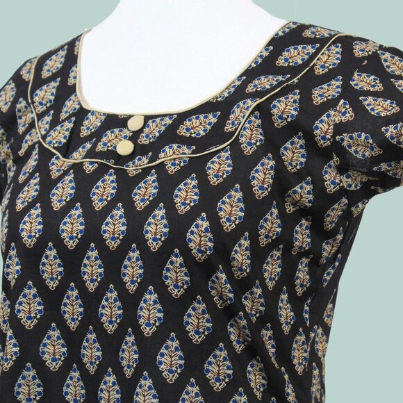 Stylish Black Printed Cotton Kurta for Women | Muvvas Boutique - Picture 3 of 6